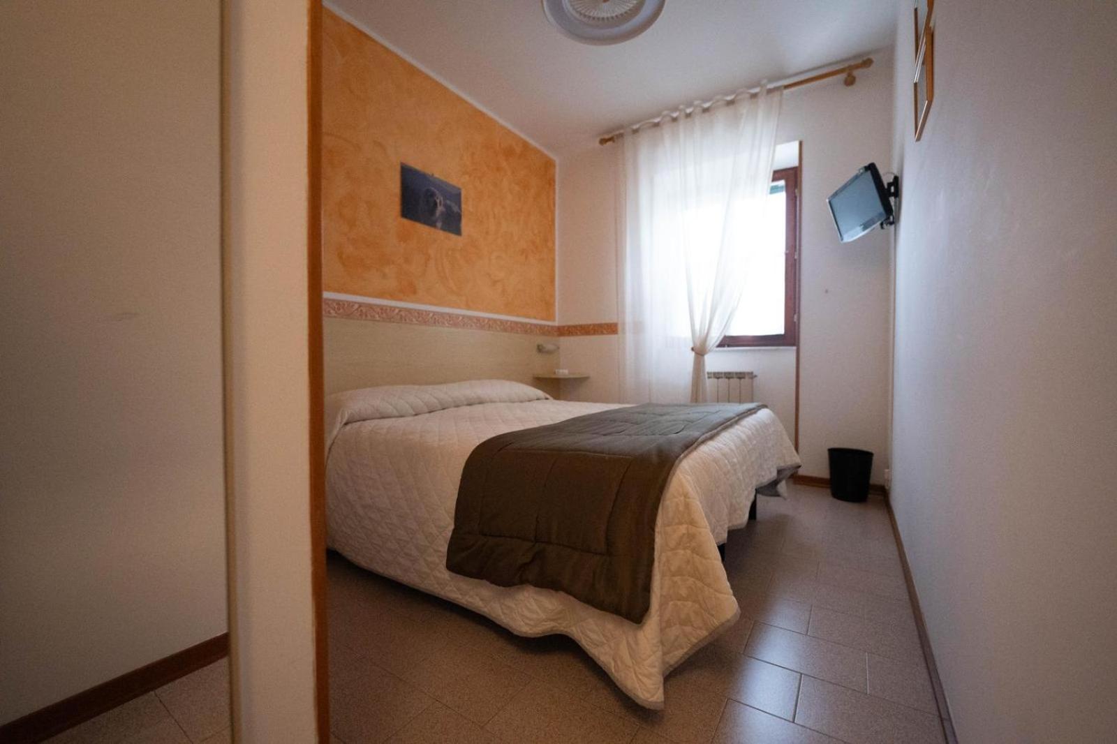 Due Torri Hotel San Severino Marche Kültér fotó