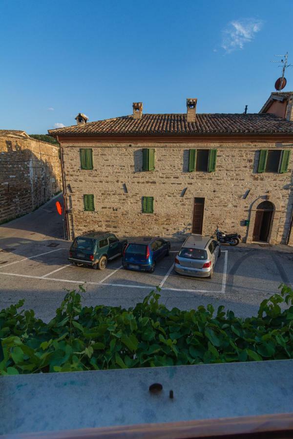 Due Torri Hotel San Severino Marche Kültér fotó