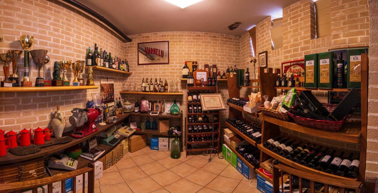 Due Torri Hotel San Severino Marche Kültér fotó